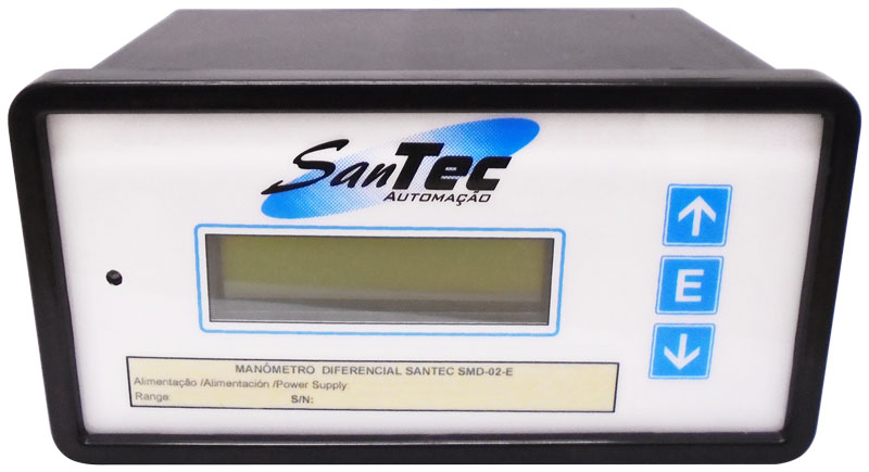 Manômetro digital Santec SMD-02E, ideal para automação industrial, com display e botões de controle.